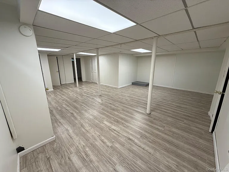1082 Lynn Pl — Photo 7