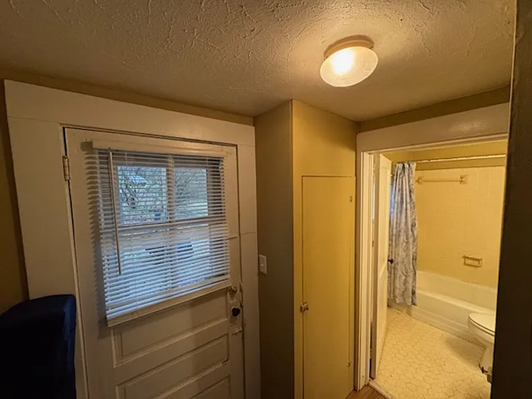 1095 Macon Hwy — Photo 5