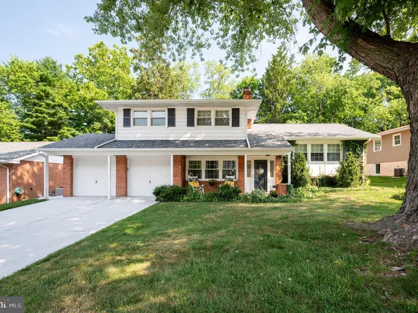 1211 Arundel Dr, Wilmington, DE 19808