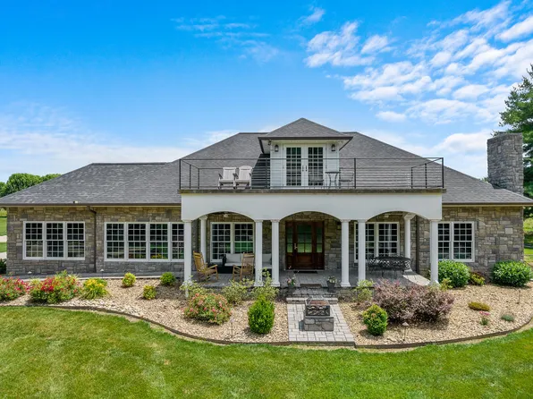 250 Sand Bar Rd, Chuckey, TN 37641