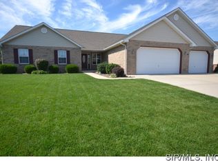 4371 Shelfield Ct, Swansea, IL 62226