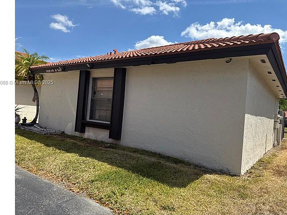2nd image of 15220 SW 45th Ter #52E