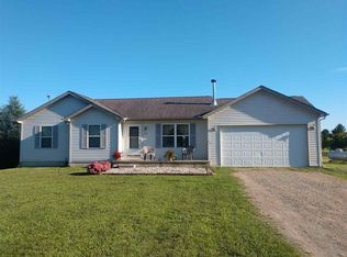3011 Mitchells Ln, Stockbridge, MI 49285