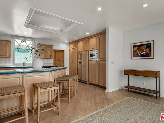 4th image of 463 16th St
