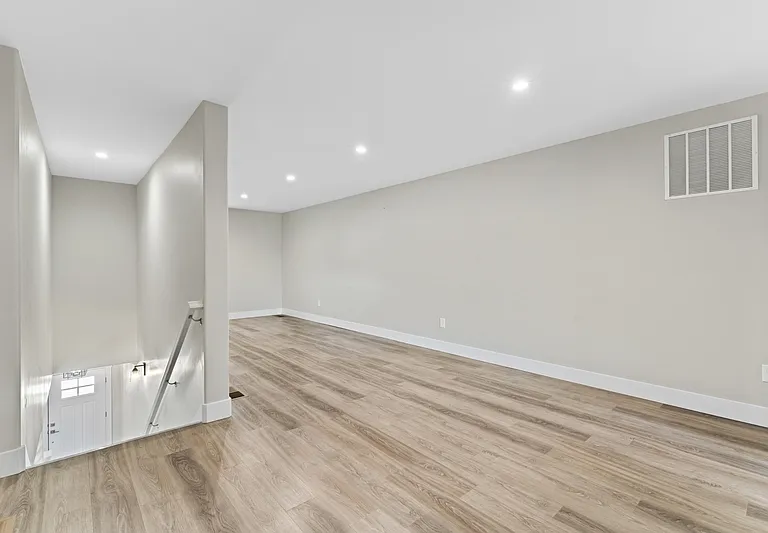12567 W Nabesna St — Photo 24