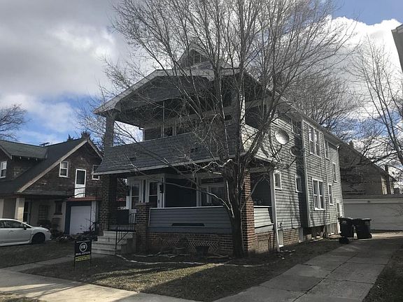 2nd image of 2255 Olive Ave #Up
