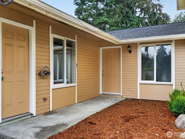10410 12th Avenue Ct S, Parkland, WA 98444