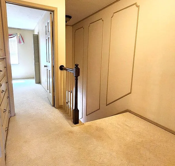 7900 Lakehurst Dr — Photo 22