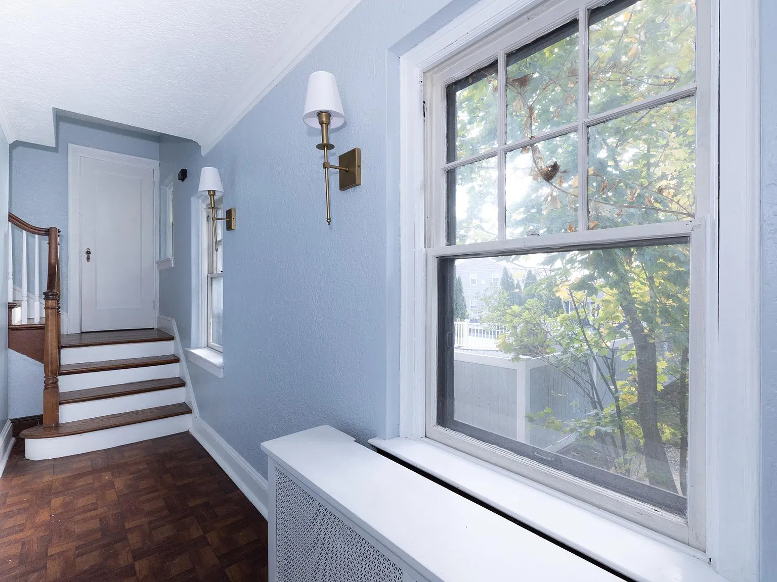 4 bed, 1.5 bath, 1800 sqft, $4,700 — Photo 4