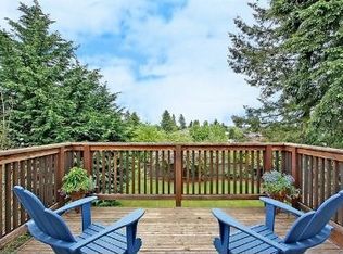 3804 SW 102nd St, Seattle, WA 98146