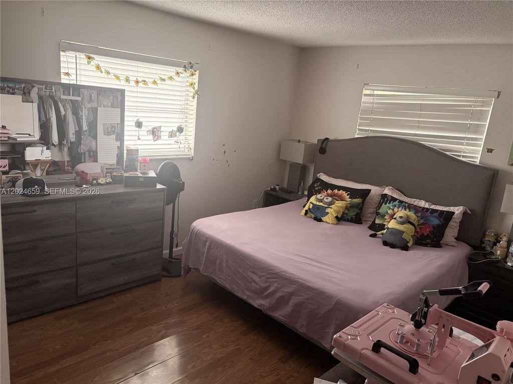 344 SW 1st St APT 9, photo 7