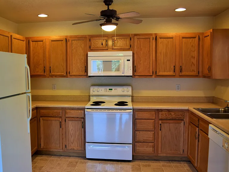 22545B Hollow Oak Ln — Photo 15