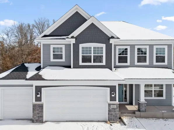 8050 Glenwood Dr, Lino Lakes, MN 55014