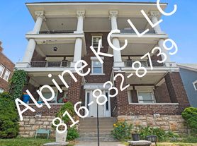 305 Bellefontaine Ave, Kansas City, MO