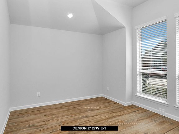 5th image of 2411 Mount Healy Ct