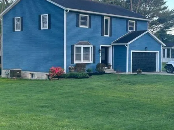 537 Adena Dr, The Plains, OH 45780