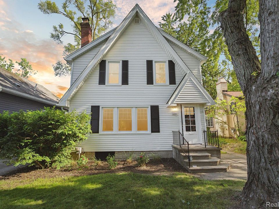 1st image of 629 W Lewiston Ave