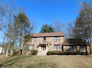 17 Woodgate Dr, Monmouth Junction, NJ 08852