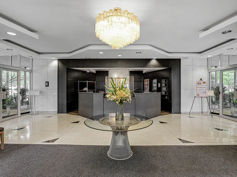 3950 N Lake Shore Dr #1516 — Photo 3