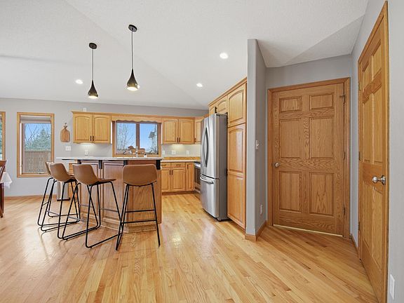 5th image of 1710 16th St SW