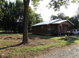 2706 Kalamazoo Rd, Paris, AR 72855