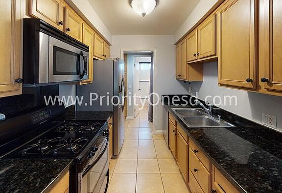 5th image of 3932 9th Ave Unit 4