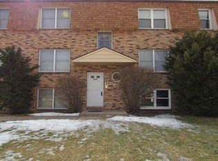 2029 E 38th Street Pl APT 2, Davenport, IA 52807