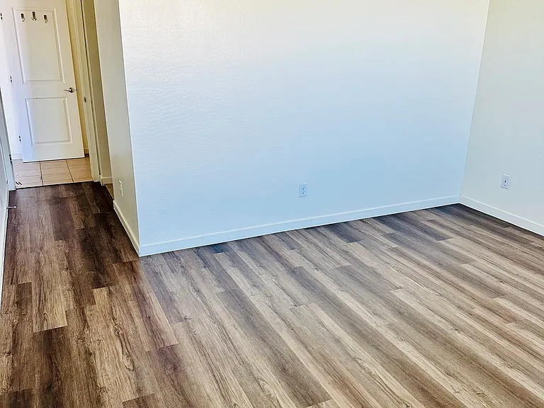 12628 W Northview Ave — Photo 23
