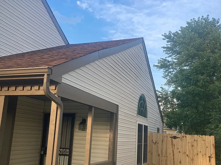 10792 Bay Ln — Photo 6