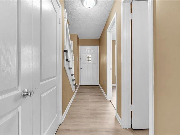 5th image of 4789 Townhouse Way