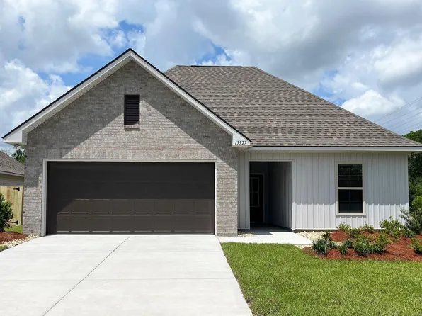 15527 Ralph Christy Dr, Prairieville, LA 70769