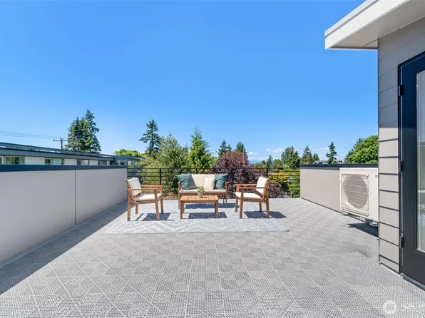 8711 15th Avenue NW #A, Seattle, WA 98117