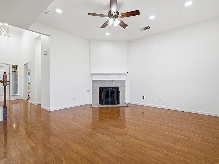 2114 Rustic Ridge Dr — Photo 40
