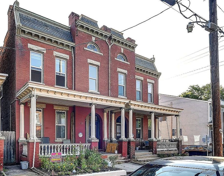 1st image of 802 W Clay St