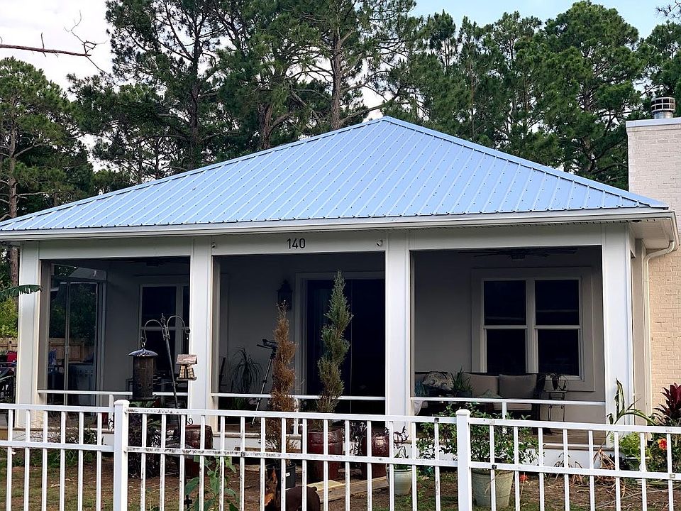 1st image of 140 Crest Dr