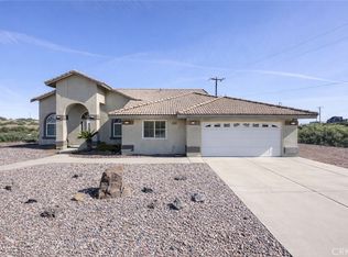 7084 Aster Rd, Oak Hills, CA 92344