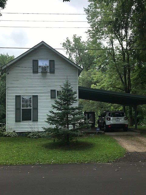 1st image of 1001 Evans St