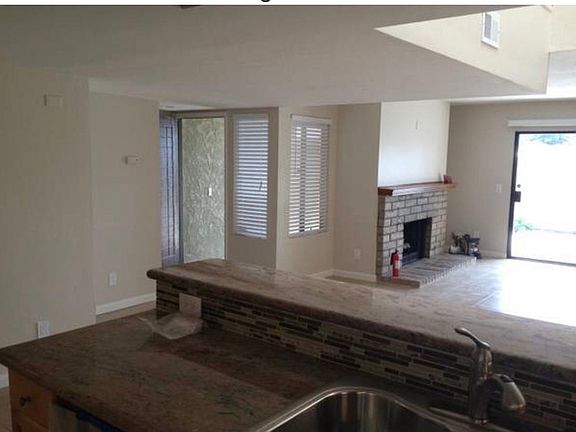 5th image of 14145 Windjammer Ln