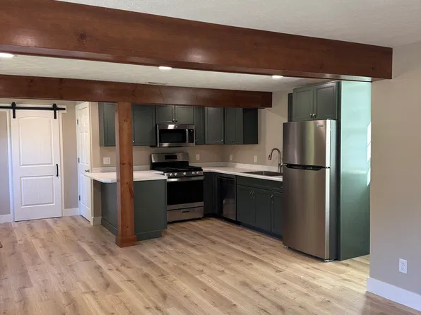 6998 N Kalorama Rd, Leesburg, IN 46538