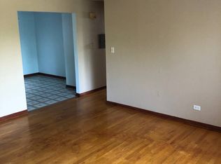 145 E Palatine Rd APT 1C, Palatine, IL 60067