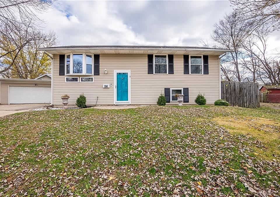 1st image of 4878 Denny Ln