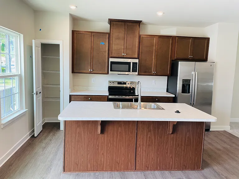 206 Reids Place Dr #206 — Photo 5