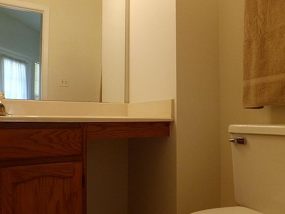 2nd image of 1307 Cranbrook Ct
