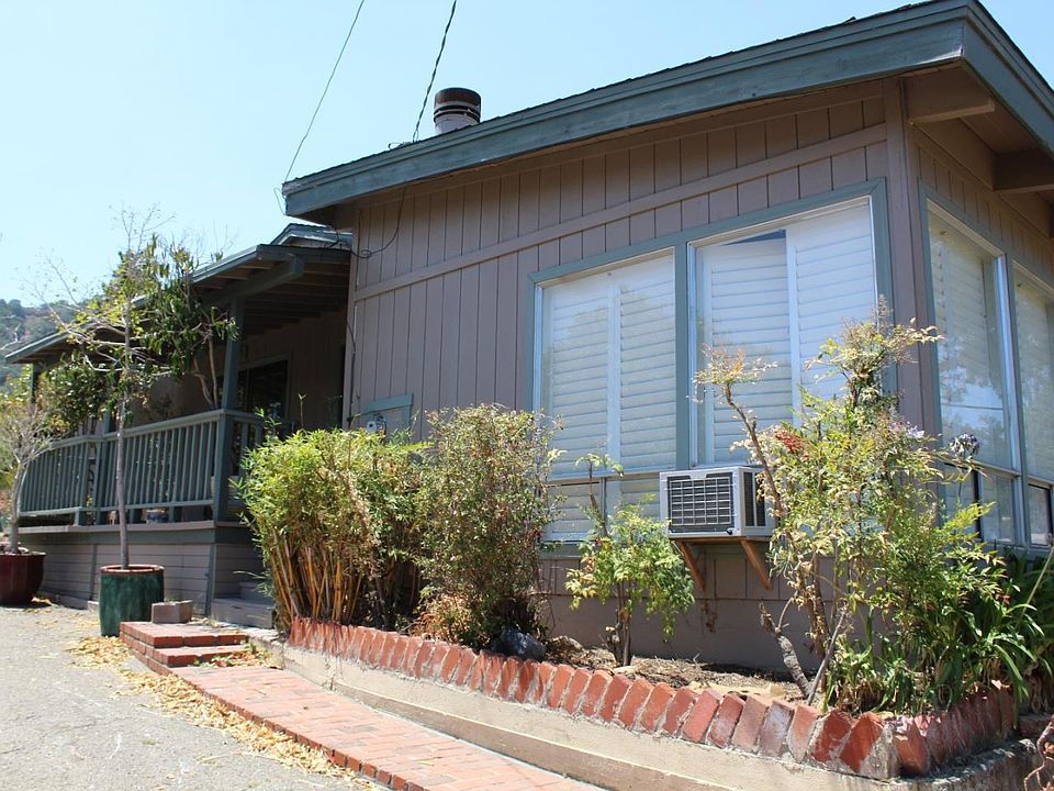 1st image of 595 Serrano Dr