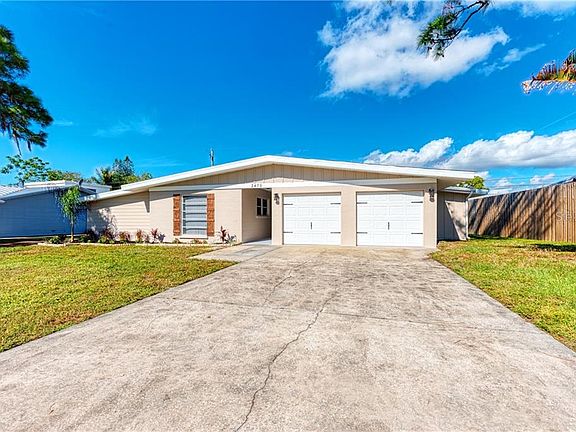 2nd image of 2471 Waneta Dr
