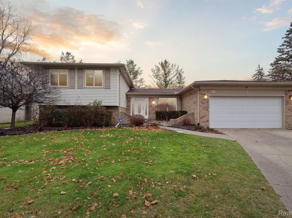 5144 Tyler Dr, Troy, MI 48085