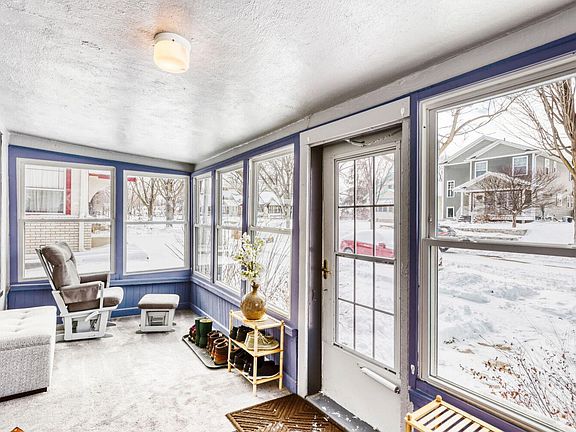 5th image of 2839 Garfield St NE