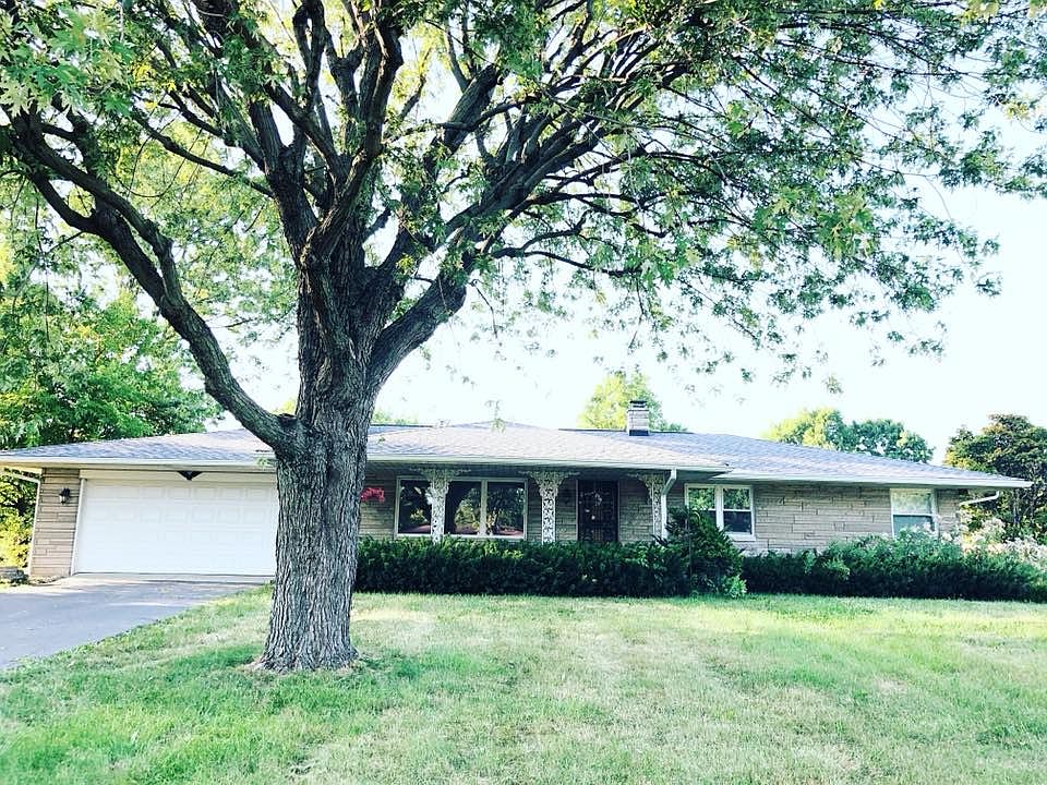 1st image of 3410 Lindbergh Dr