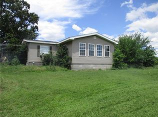 2120 Rickner Rd, Galena, KS 66739