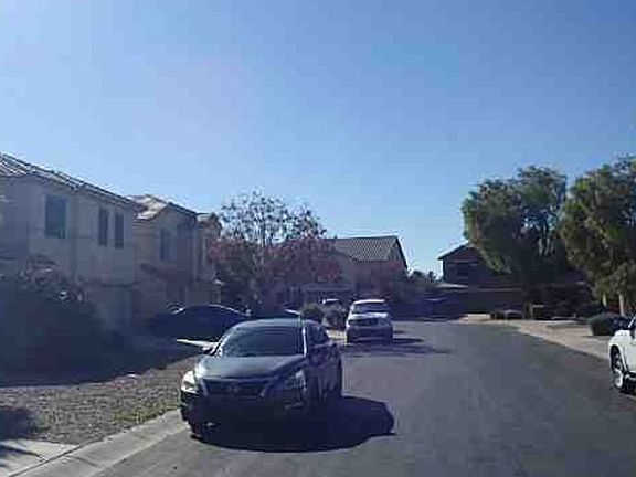 Exterior Neighborhood (street photo)